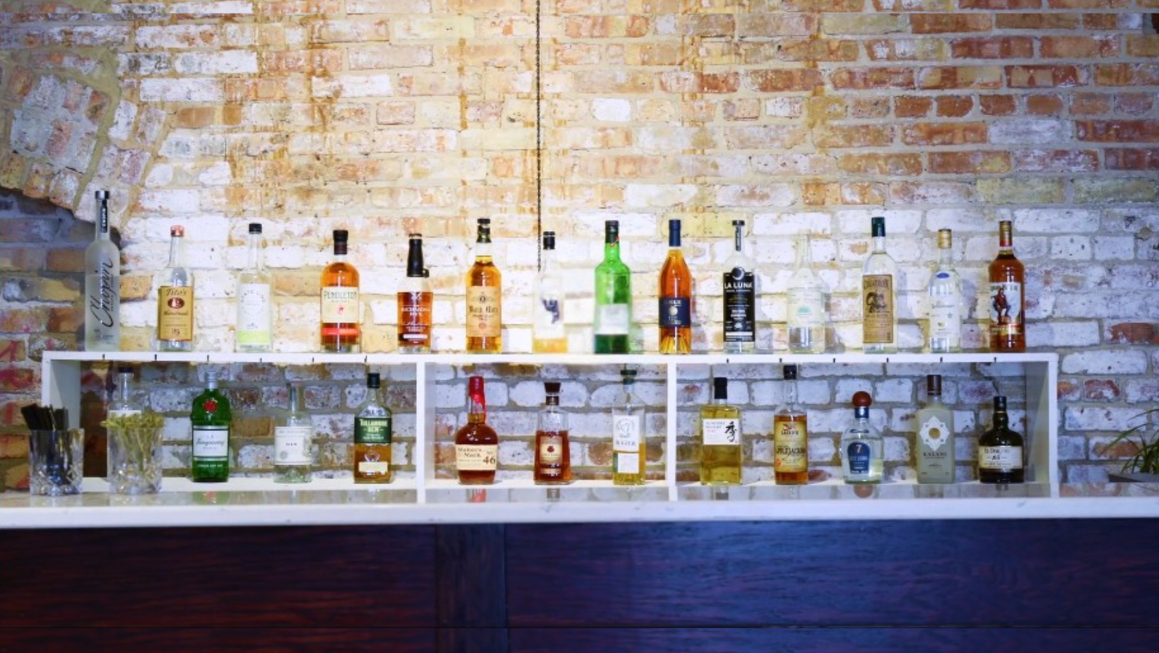 Garver Events mobile bar at Olbrich Botanical Gardens